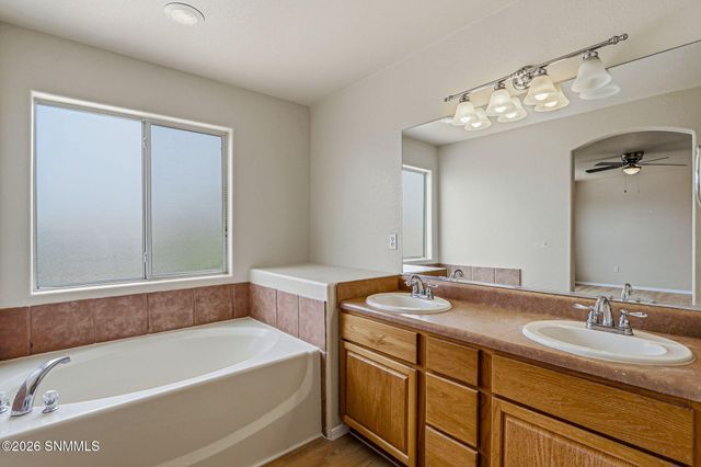 5190 Granite Street, Las Cruces, NM 88012