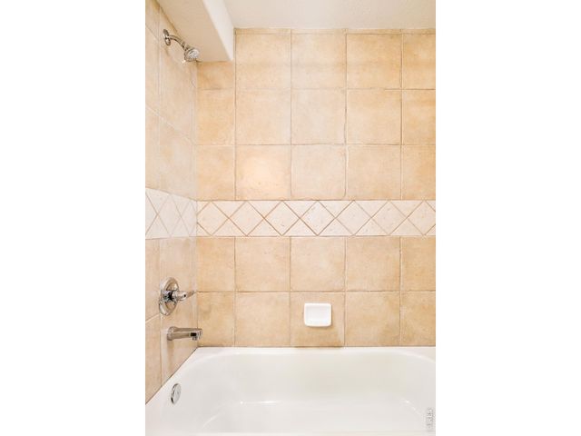 5057 5th St, Boulder, CO 80304