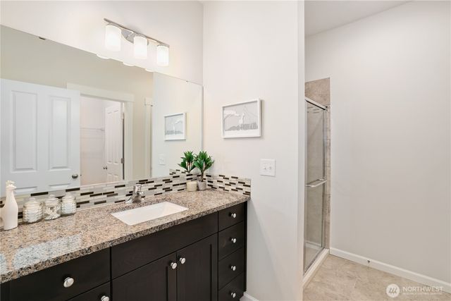 18917 106th Avenue Ct E, Puyallup, WA 98374