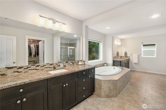 18917 106th Avenue Ct E, Puyallup, WA 98374