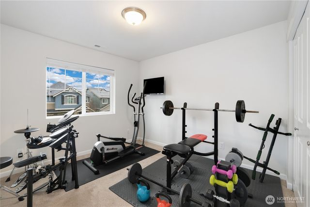 18917 106th Avenue Ct E, Puyallup, WA 98374