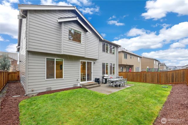 18917 106th Avenue Ct E, Puyallup, WA 98374