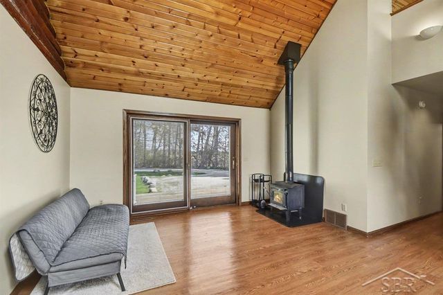 15251 Geddes Road, Hemlock, MI 48626