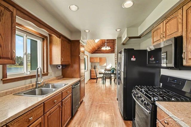15251 Geddes Road, Hemlock, MI 48626