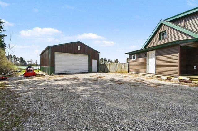 15251 Geddes Road, Hemlock, MI 48626