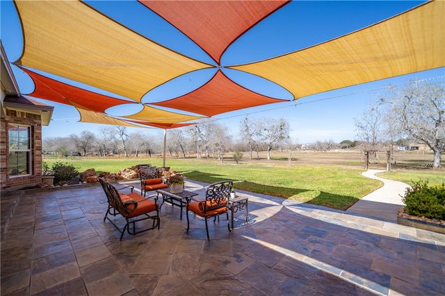 21050 Donegal Road, Mathis, TX 78368