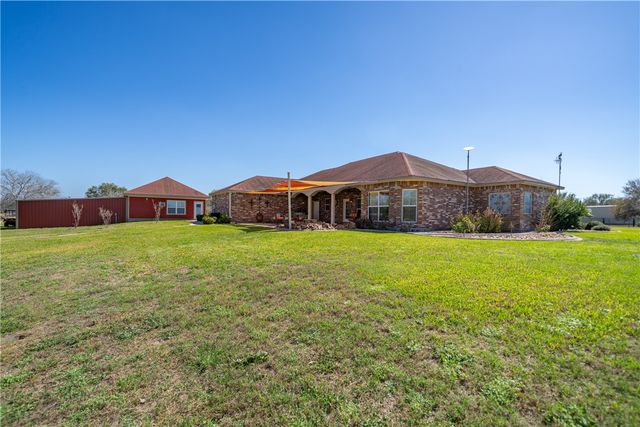 21050 Donegal Road, Mathis, TX 78368