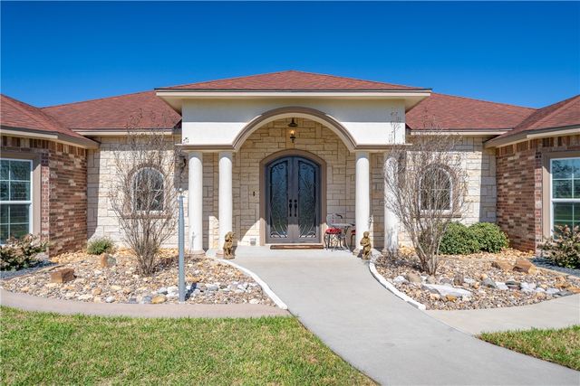 21050 Donegal Road, Mathis, TX 78368