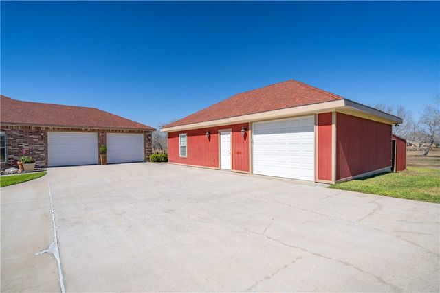 21050 Donegal Road, Mathis, TX 78368