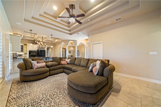 21050 Donegal Road, Mathis, TX 78368