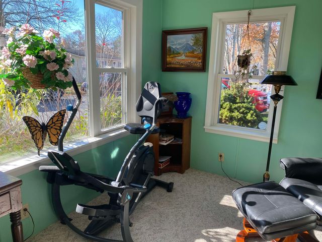 81 Elm Court, Seabrook, NH 03874