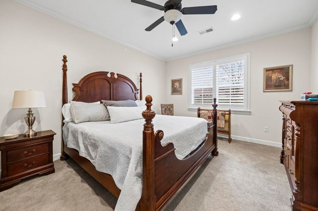 295 CHEROKEE CIR, Oakland, TN 38060