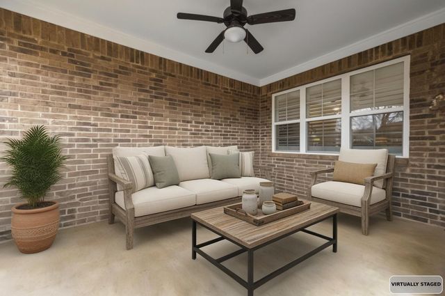 295 CHEROKEE CIR, Oakland, TN 38060