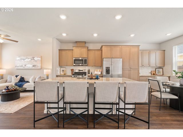 7352 Se BLANTON St, Hillsboro, OR 97123