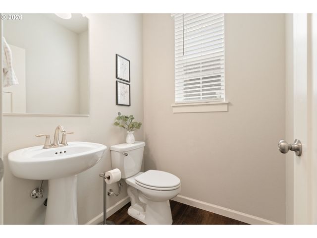 7352 Se BLANTON St, Hillsboro, OR 97123