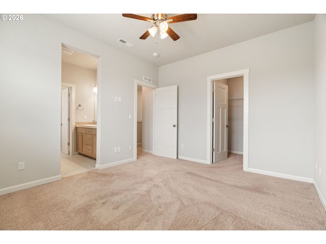 7352 Se BLANTON St, Hillsboro, OR 97123
