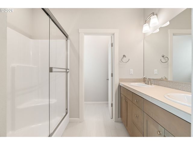 7352 Se BLANTON St, Hillsboro, OR 97123