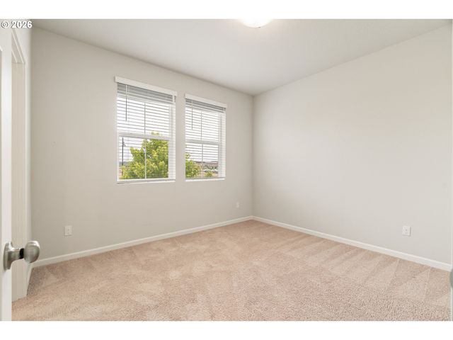 7352 Se BLANTON St, Hillsboro, OR 97123