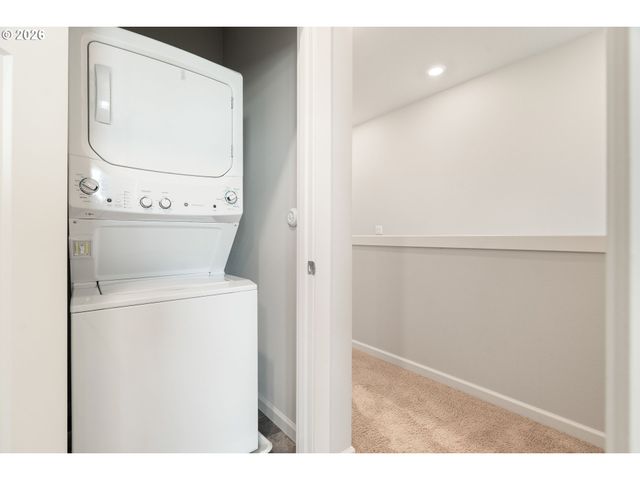 7352 Se BLANTON St, Hillsboro, OR 97123