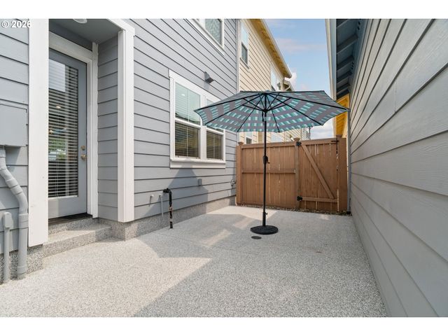 7352 Se BLANTON St, Hillsboro, OR 97123