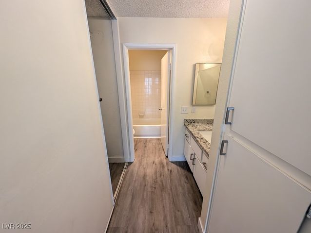 4806 Nara Vista Way 204, Las Vegas, NV 89103