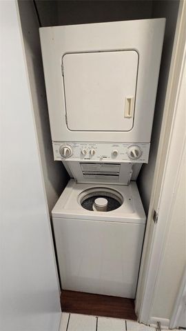 2039 Winrock Boulevard 158, Houston, TX 77057