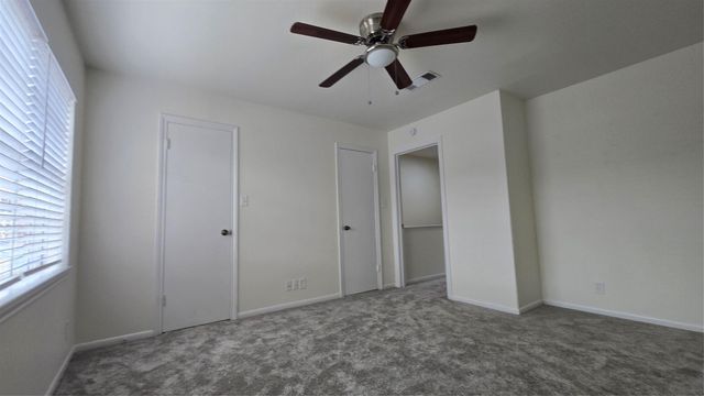 2039 Winrock Boulevard 158, Houston, TX 77057