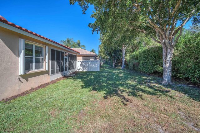 10804 Madison Drive, Boynton Beach, FL 33437