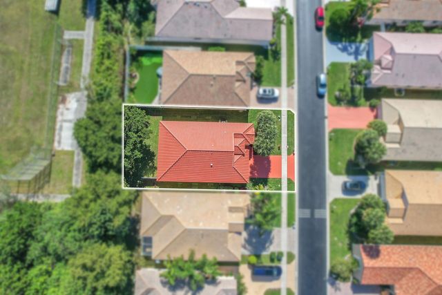 10804 Madison Drive, Boynton Beach, FL 33437