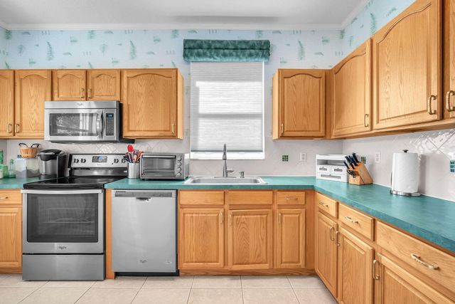 10804 Madison Drive, Boynton Beach, FL 33437