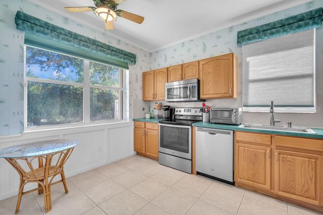 10804 Madison Drive, Boynton Beach, FL 33437