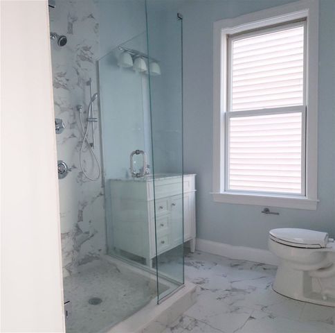 729-731 E 5th St, Boston, MA 02127