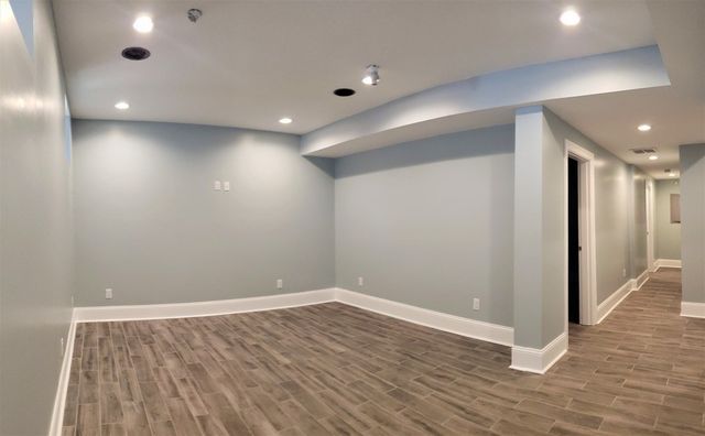 729-731 E 5th St, Boston, MA 02127