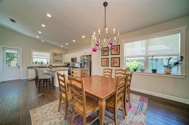 632 VIRGINIA DRIVE, Bradenton, FL 34205