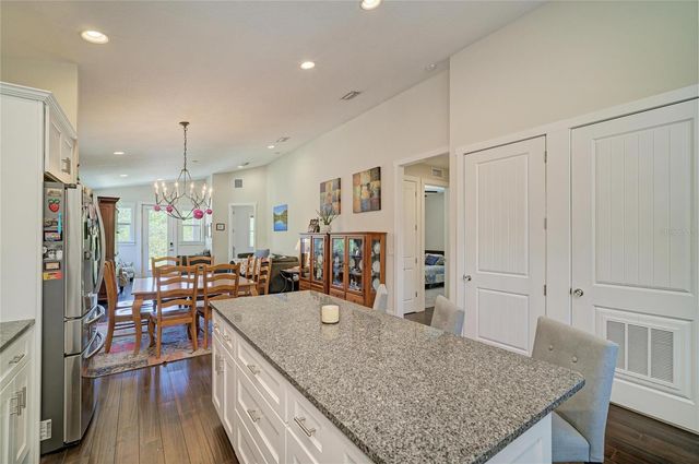 632 VIRGINIA DRIVE, Bradenton, FL 34205