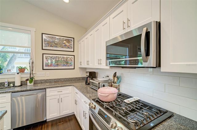 632 VIRGINIA DRIVE, Bradenton, FL 34205