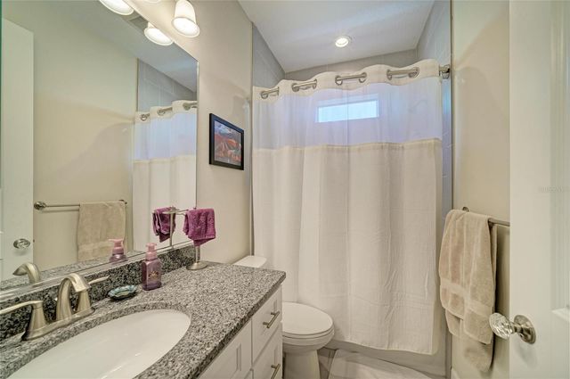 632 VIRGINIA DRIVE, Bradenton, FL 34205