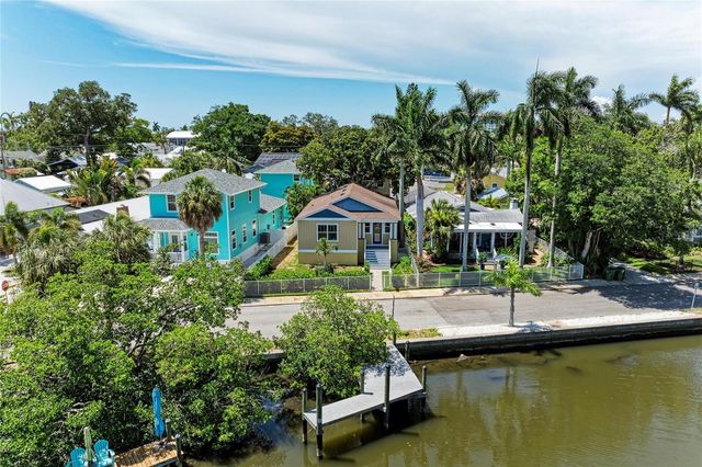 632 VIRGINIA DRIVE, Bradenton, FL 34205
