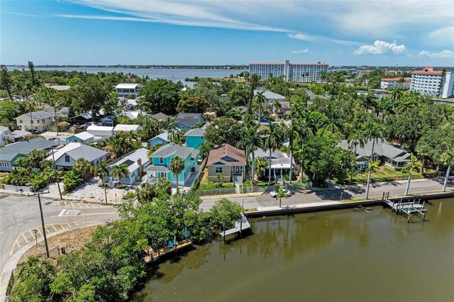 632 VIRGINIA DRIVE, Bradenton, FL 34205