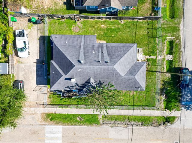 1110 Mathis Street, Houston, TX 77009
