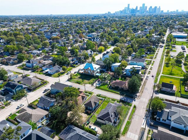 1110 Mathis Street, Houston, TX 77009