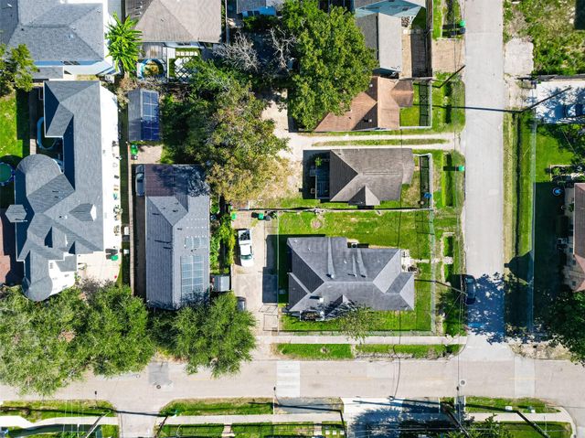 1110 Mathis Street, Houston, TX 77009