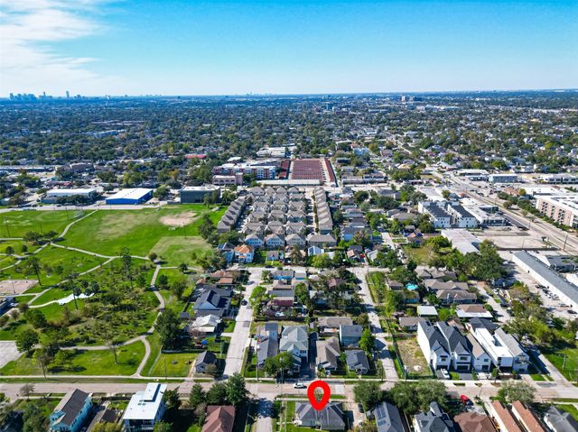 1110 Mathis Street, Houston, TX 77009