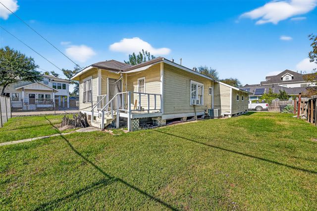 1110 Mathis Street, Houston, TX 77009