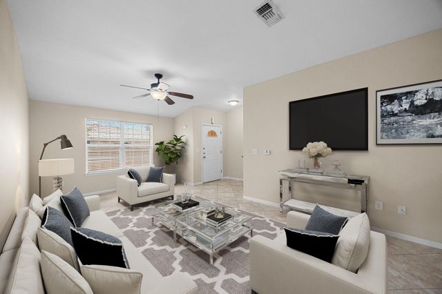 5705 THUNDERBIRD ST, Lago Vista, TX 78645