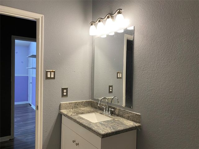11522 Coppermeade Court, Houston, TX 77067
