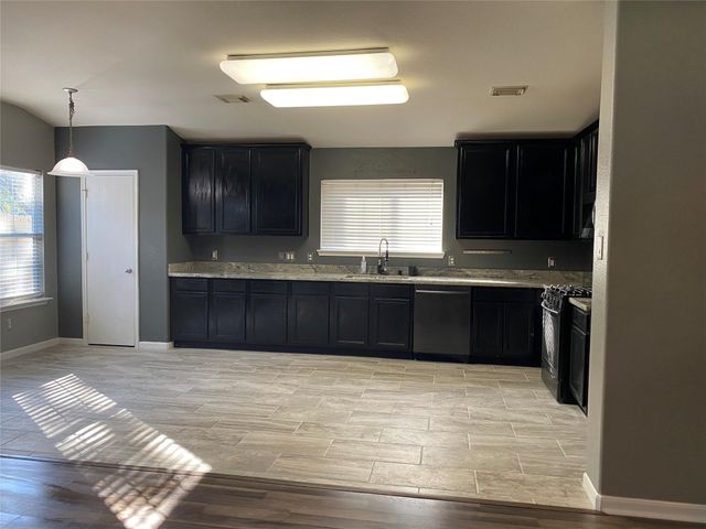 11522 Coppermeade Court, Houston, TX 77067