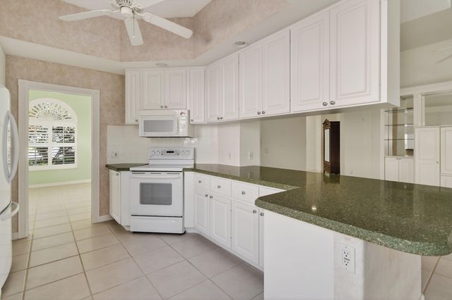 8892 SE Eldorado Way, Hobe Sound, FL 33455