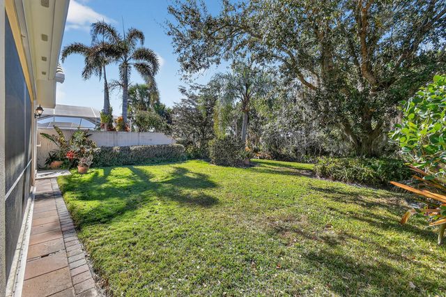 8892 SE Eldorado Way, Hobe Sound, FL 33455