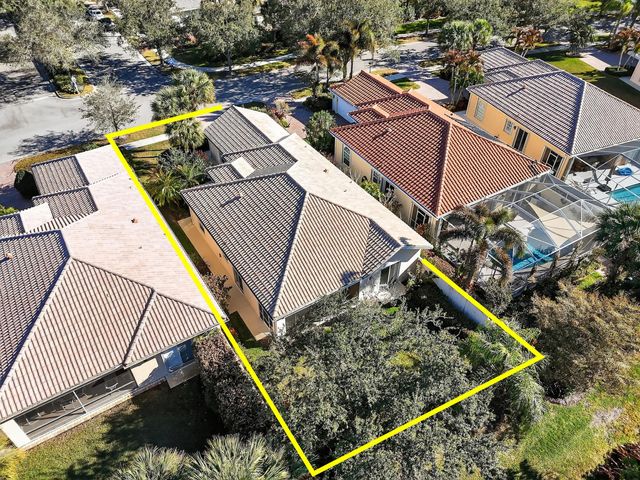 8892 SE Eldorado Way, Hobe Sound, FL 33455